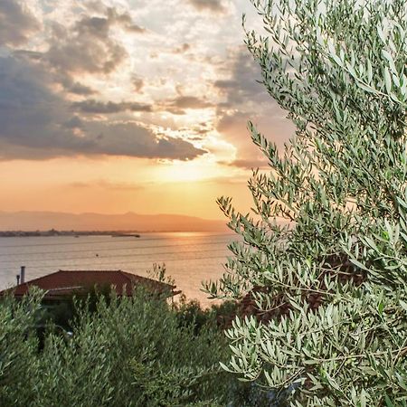 Nina'S Villa, Cosy Seaview Retreat แวร์กา กาลามาตา ภายนอก รูปภาพ